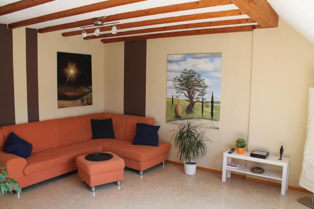 Ferienwohnung Im Galerie-Haus Urbar  Exteriör bild